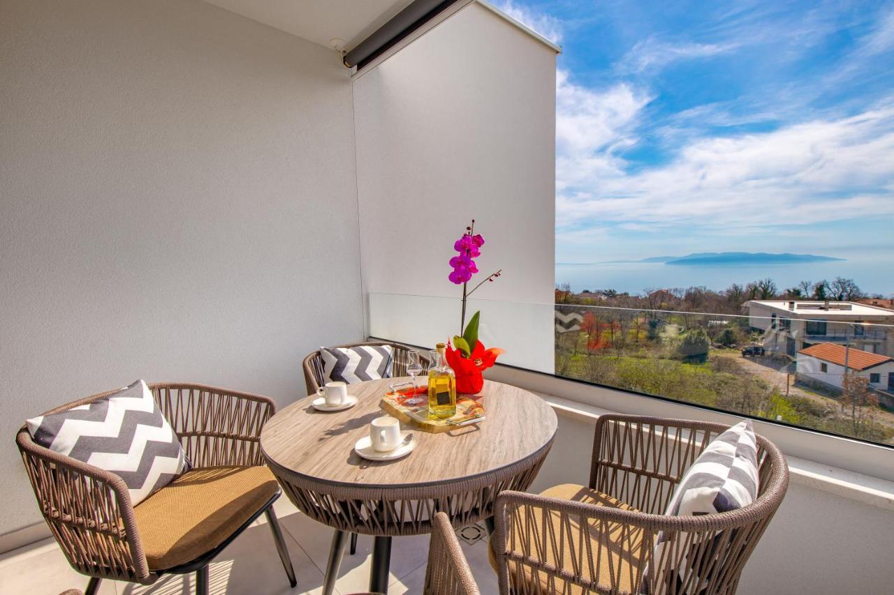 Apartment Top View With Balcony And Private Parking Rijeka Bagian luar foto