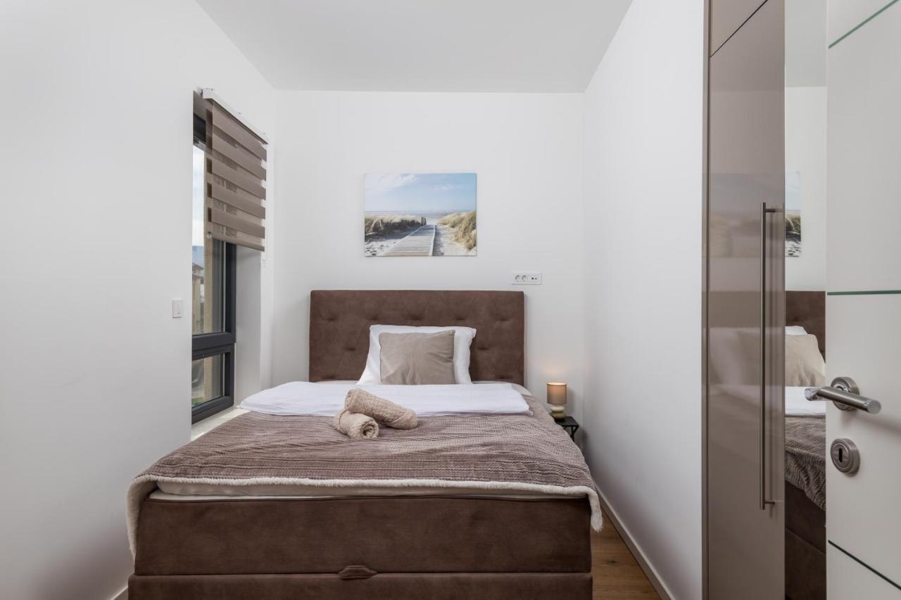 Apartment Top View With Balcony And Private Parking Rijeka Bagian luar foto