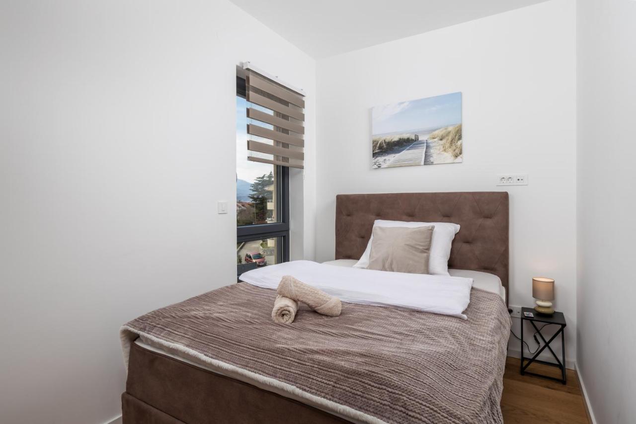 Apartment Top View With Balcony And Private Parking Rijeka Bagian luar foto